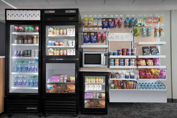 Snack bar